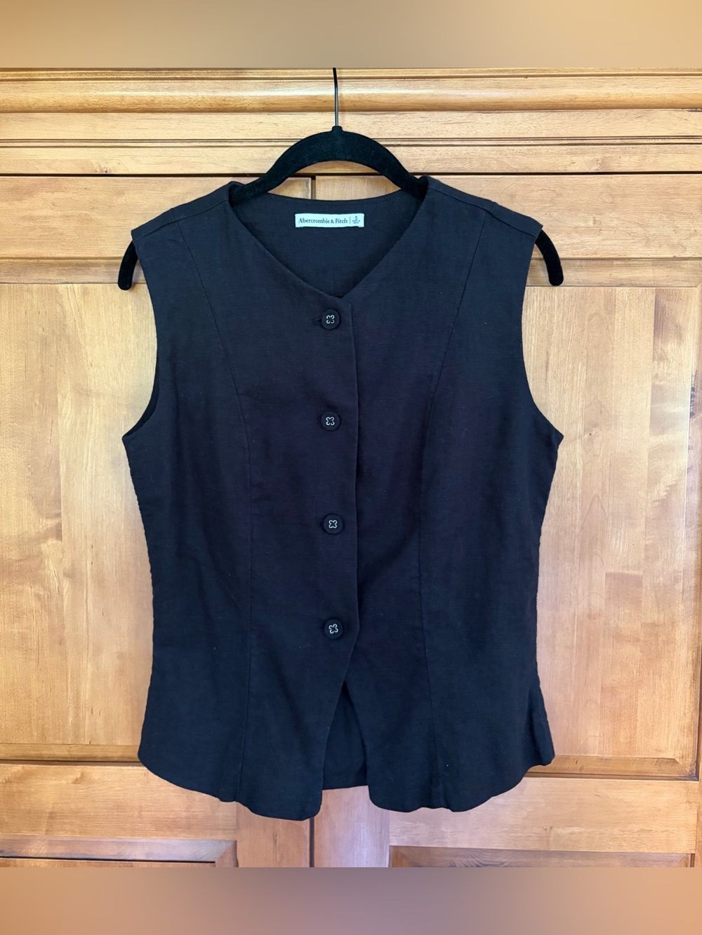 Abercrombie & Fitch Linen-Blend Button Vest